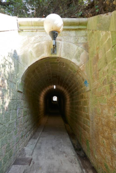 Tunnel