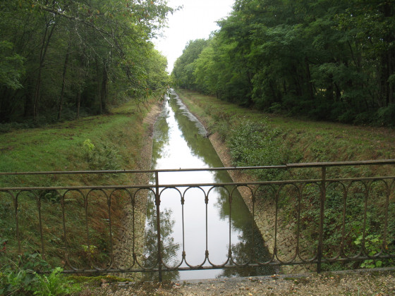 Pierrefitte.Canal de la Sauldre à l'écluse des Bouffards.