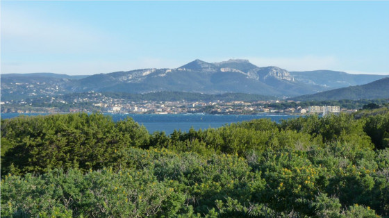 Vue vers Six-Fours