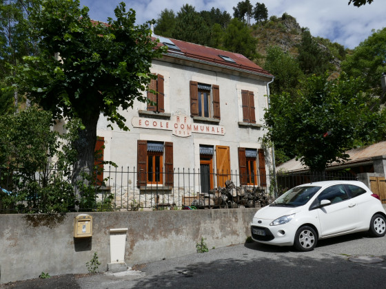 La Cluse - Ecole