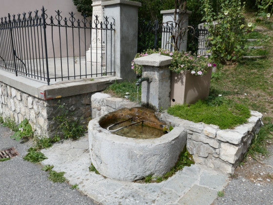 La Cluse - Fontaine