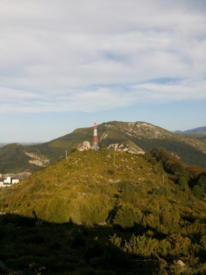 9- Vue sur le Petit Béout en venant du Grand Béout aux environs du Rocher Mystérieux