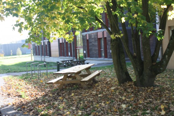 A côté de la Maison des Associations