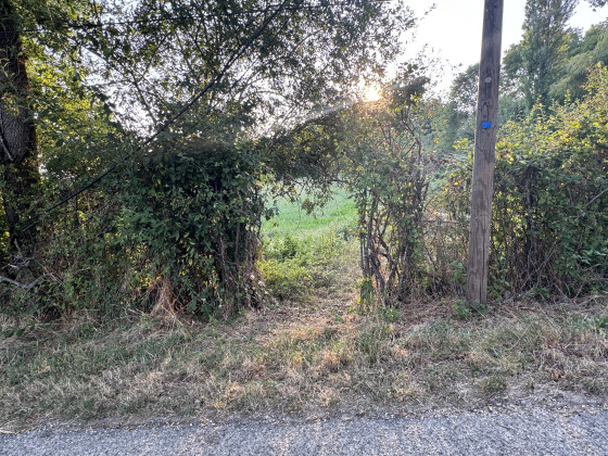 Accès petit sentier
