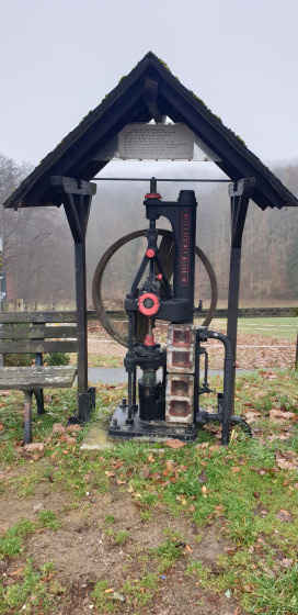 Alte Wasserpumpe