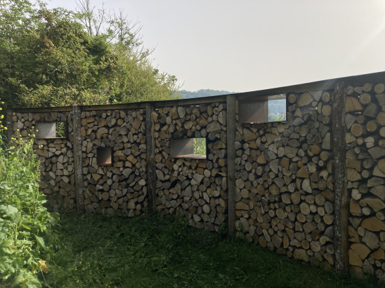 Aménagement en bois pour observer la nature !
