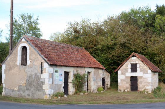 Ancien bâti à Lucioux