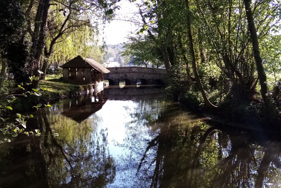Ancien pont sur la Juine