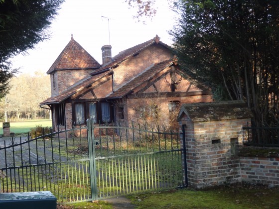 Ancien pavillon de chasse au Masuray