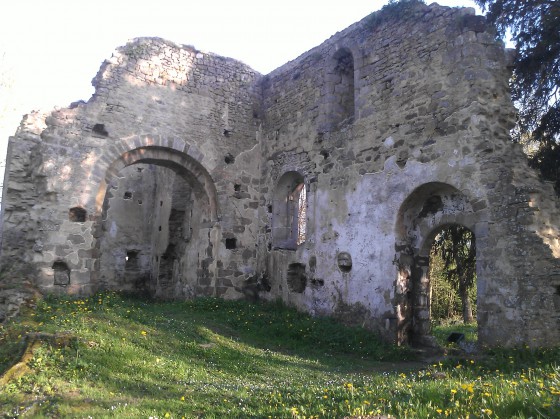 Ancienne église.