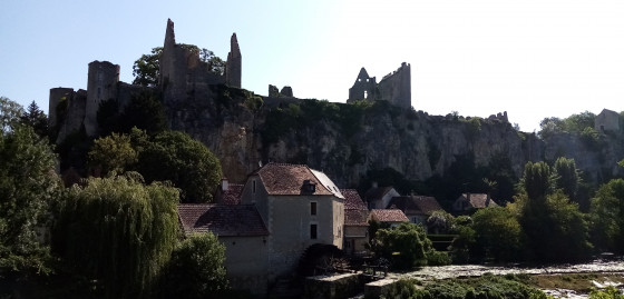 Angles-sur-l'Anglin