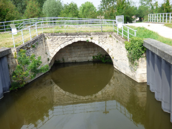 aqueduc de Maillé