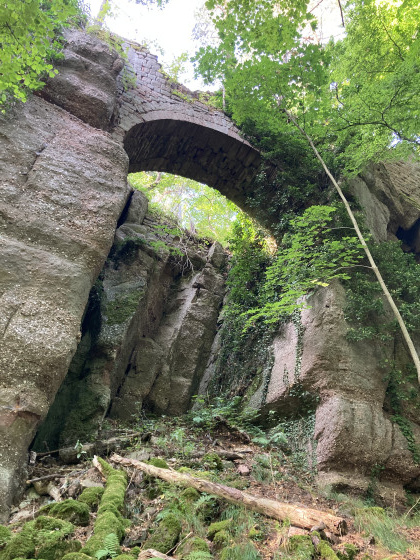 Arche de décharge, impressionnant !