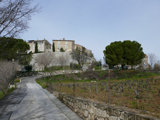 Arrivée par la rue du Cros du Loup