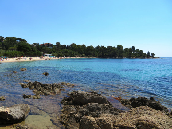 Arrivée sur la plage de la Fossette