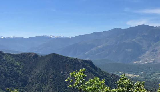 Au fond, le massif du Carlit