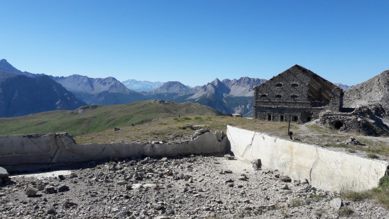 Au sommet du Janus, les ruines du fort