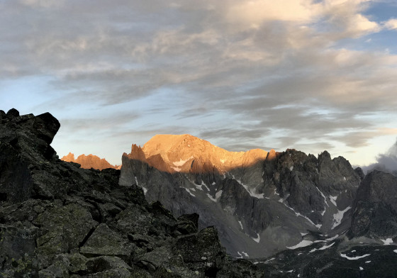 Aurore sur la Pointe des Cerces