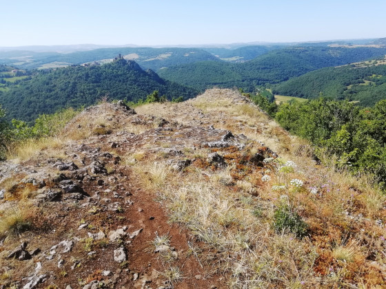 Avant la descente vers la vallée de l'Allagnon