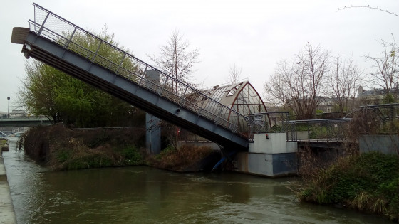 Barge végétalisée