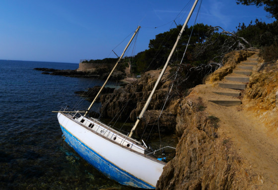 bateau échoué