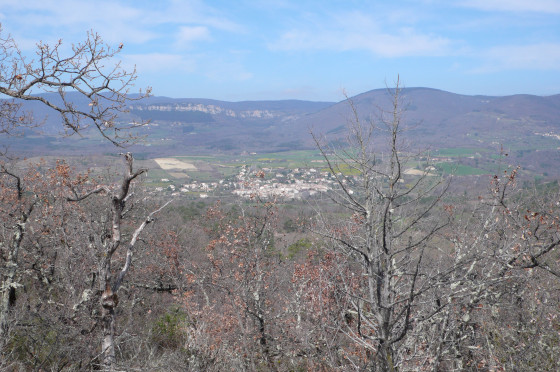 Beaufort-Sur-Gervanne depuis les crêtes de Côte Belle