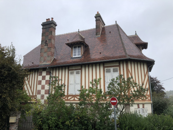 Belle bâtisse au hameau du Buisson