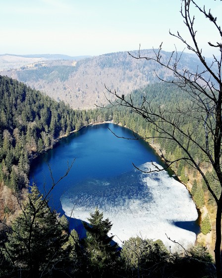 Belvédère - Roches du Lac - Vue sur le lac des Corbeaux