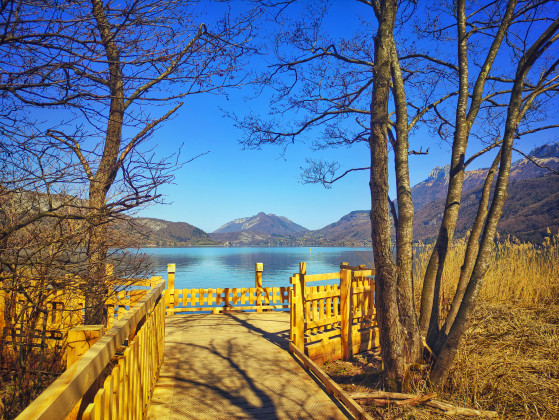 Belvédère sur le lac