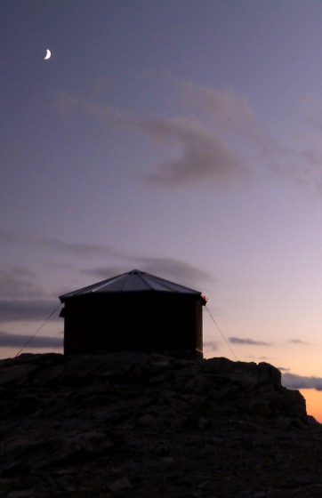 Bivouac sous la Lune