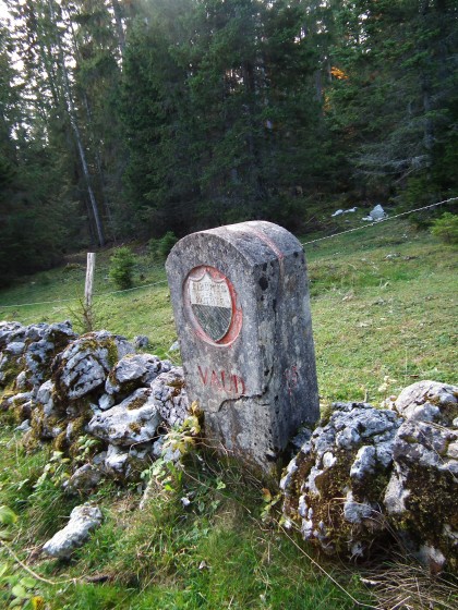 Borne frontière