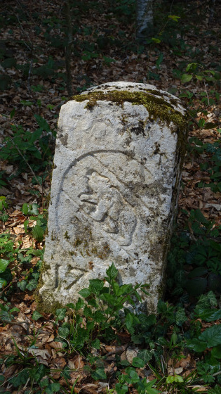 Borne frontière