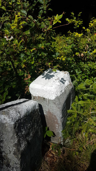 Borne fronti&egrave;re
