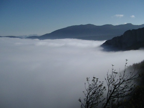 brume en montant &agrave; la T&ecirc;te de la Dame