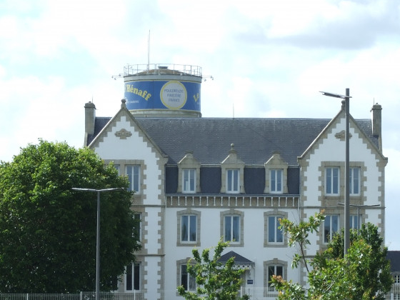Bureaux de l'usine H&eacute;naff