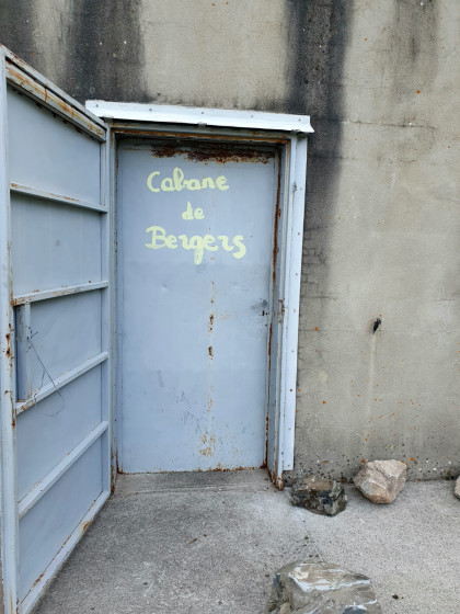 Cabane de la Quebe d\'Arrious (1882m)