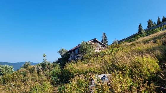 Cabane de la Serre du Play