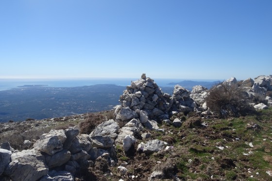 Cairn sur mer