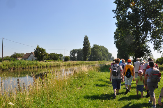 Canal de Calais à St Omer