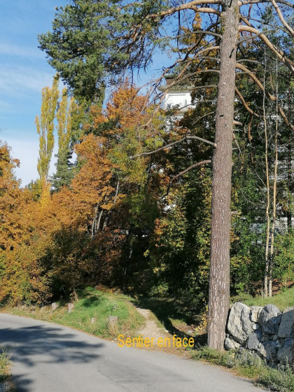 Canal Gaillard travers&eacute;e de route &agrave; Montjoy