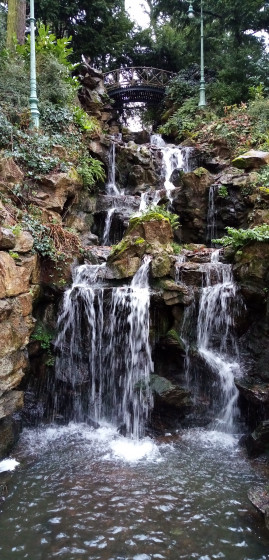 Cascade artificielle