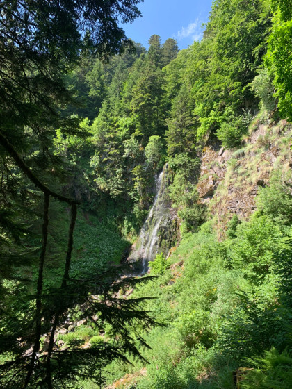 Cascade au coeur de la montée