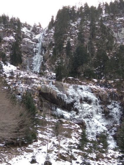 Cascade d'Ars gelée
