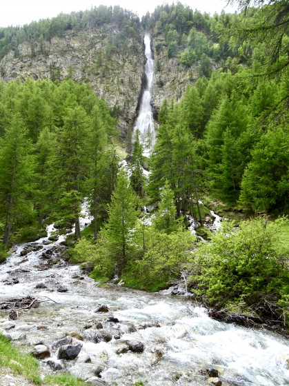 Cascade de la Pisse vue du bas