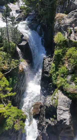 cascade sous Pont d\'Espagne