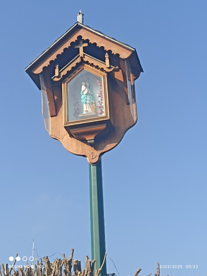 chapelle sur pilotis