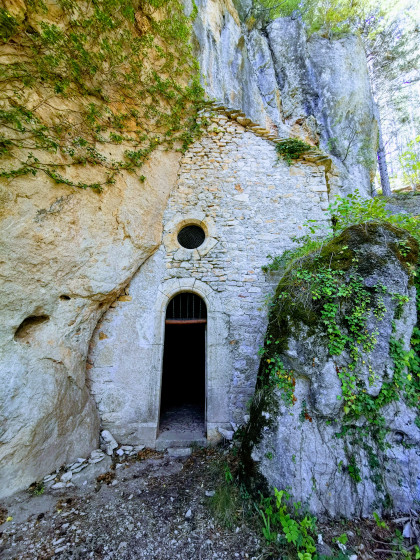 Chapelle troglodytique