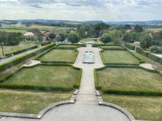 Chateau de Pusy