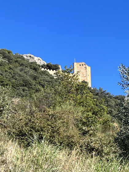 Chateau  du vieux Merindol