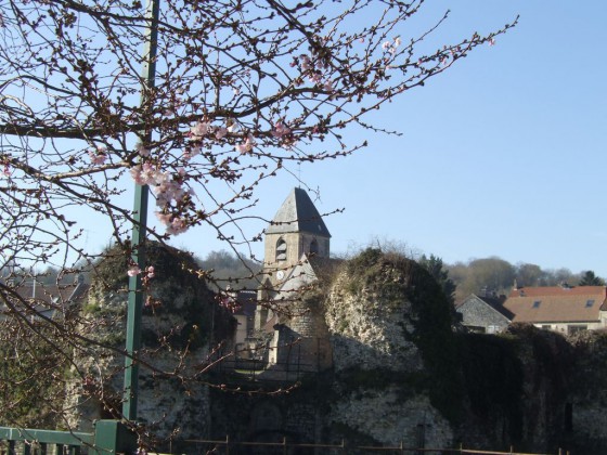 Chateau & Eglise de Beynes